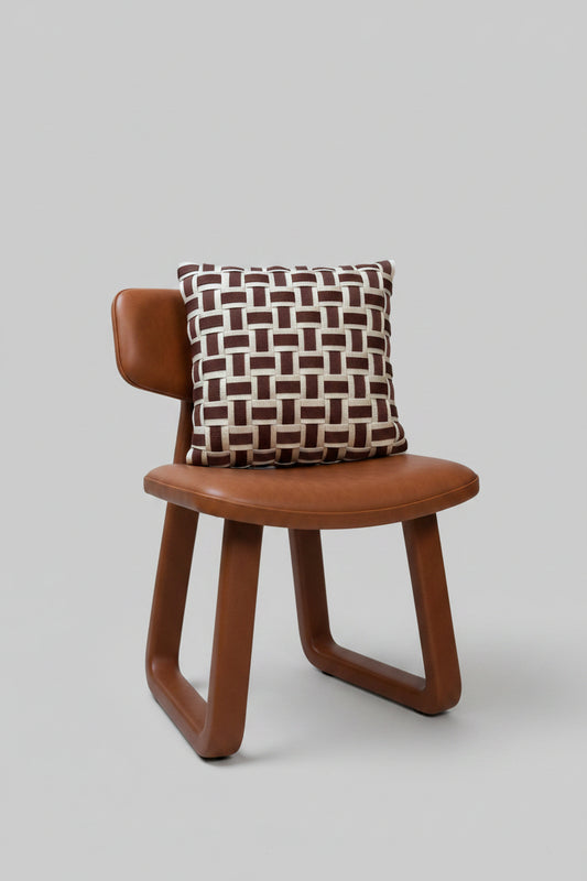 Amora - Handgewebtes Design-Kissen / Pure Cream & Cognac