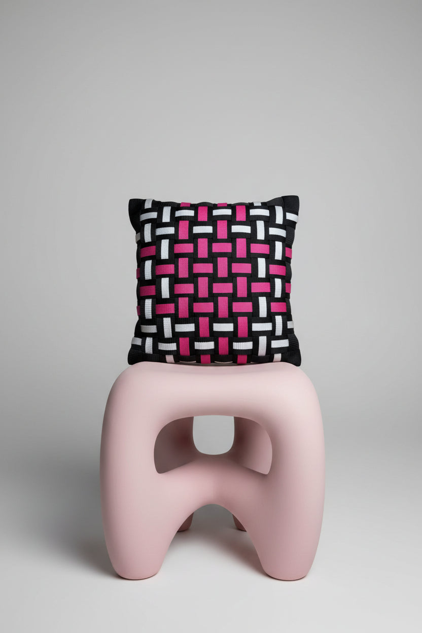 Neon Chic - Handgewebtes Design-Kissen