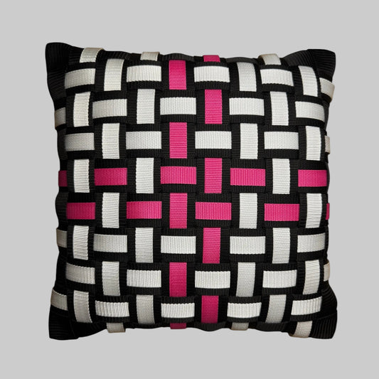 021 NEON GRID MAGENTA Neonmix l Kissenbezug - WOOVE