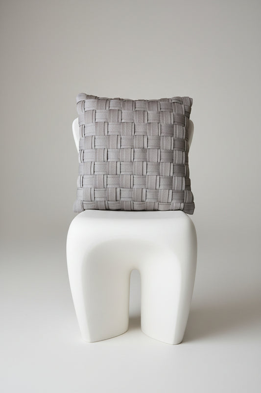 Soma - Handgewebtes Design-Kissen / Blush Sand