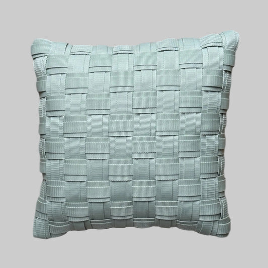 WOOVE Handgewebtes Designer-Kissen  - Grid Ästhetik in Eukalyptus l Kissenbezug - WOOVE