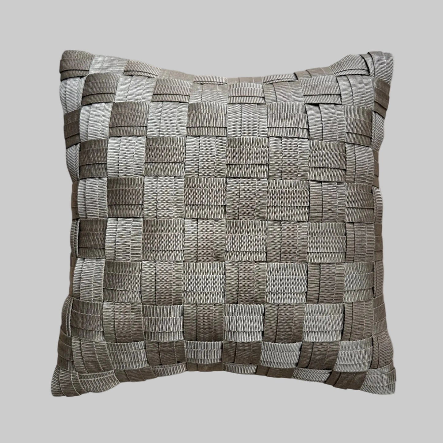 06 BORDEAUX SAND Beige &amp; Wine Red l Cushion cover