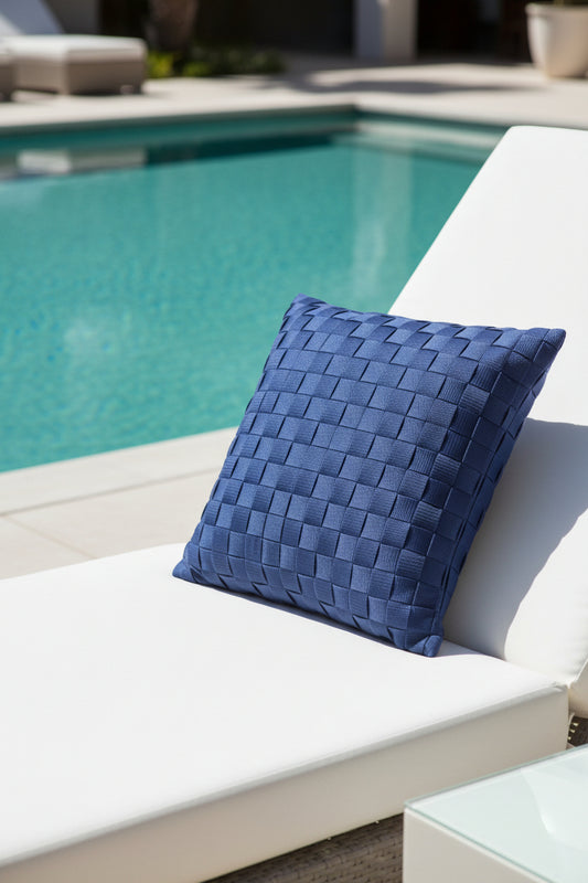 Sari - Handgewebtes Design-Kissen / Midnight Blue
