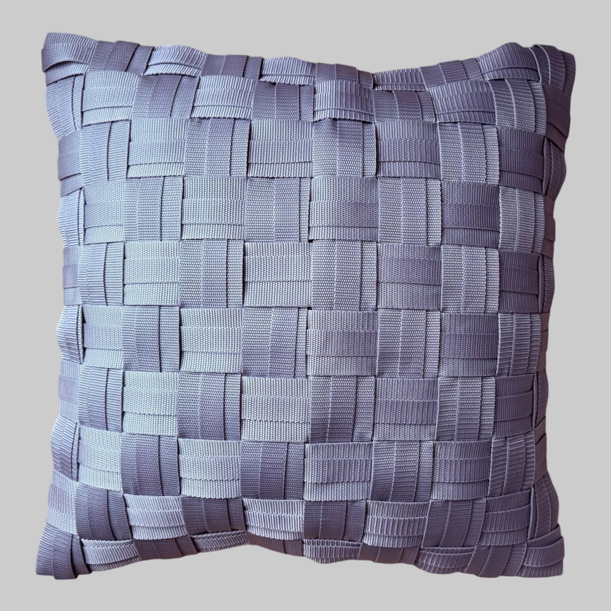 Fjord - Handgewebtes Design-Kissen / Dove Blue